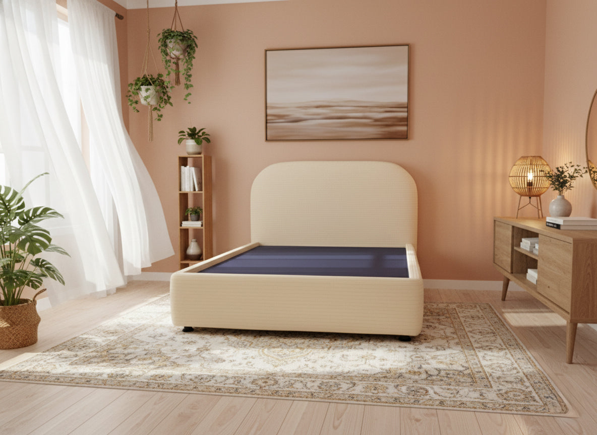Cama Marsella Queen Size Tapizada Velvet Canalé | Base + Cabecera Curva Acojinada
